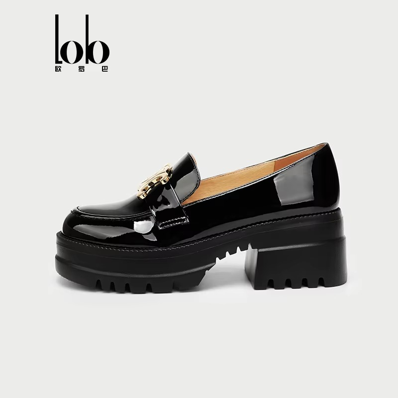 Men’s Genuine Leather Loafers – Thick Sole Slip-On British Style Shoes with Buckle, Waterproof & Slip-Resistant (Autumn/Winter)