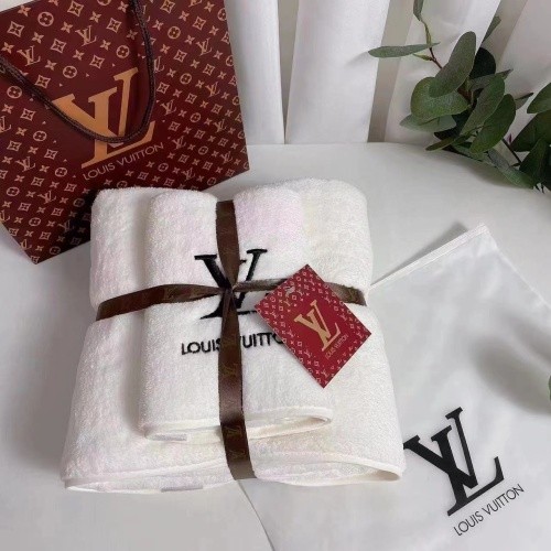 Luis Vuitton Super Absorbent Luxury 2 in 1 Towel Set