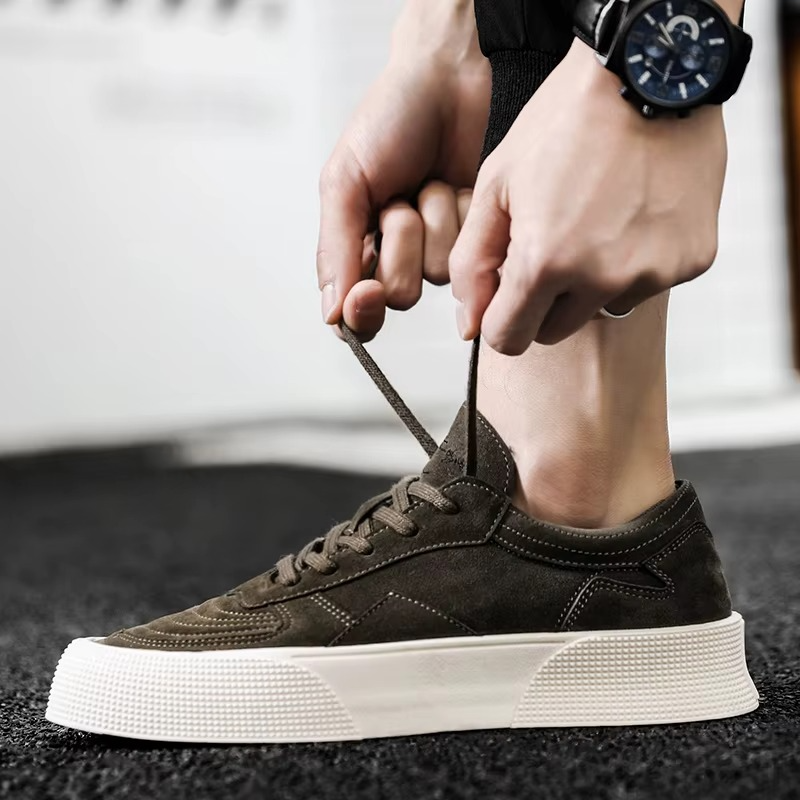 Men’s Walking Sneakers – Lightweight Cushioned Retro Style Casual Shoes (All-Season Comfortable Running & Daily Wear)